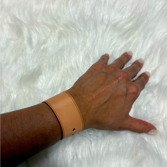 Louis Vuitton rare luggage strap for tag or bracelet - Picture 4 of 4